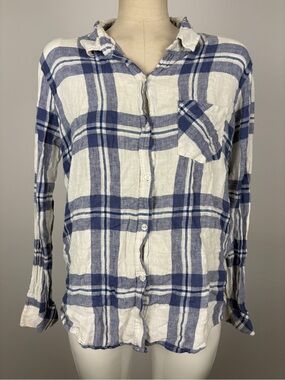 Rails Hunter Plaid Button Down Shirt M White Indigo Blue Flannel Soft Cozy